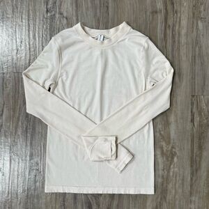 Athleta Off-White Long Sleeve Top